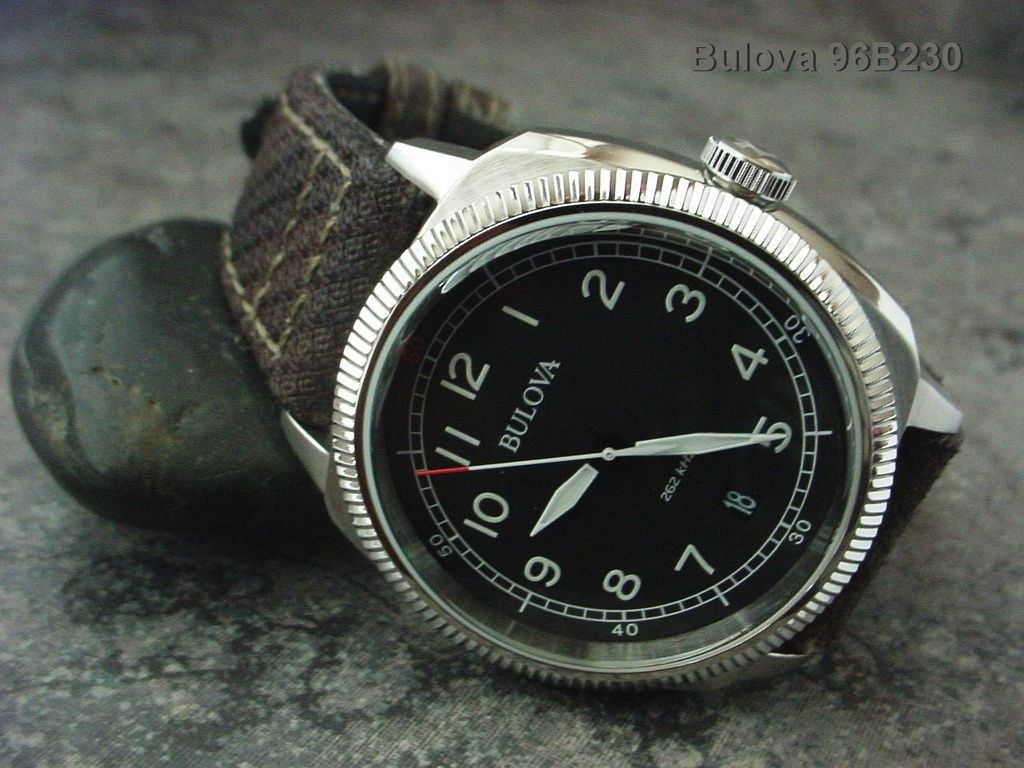 New arrival who has a watch with a smooth sweeping second hand?